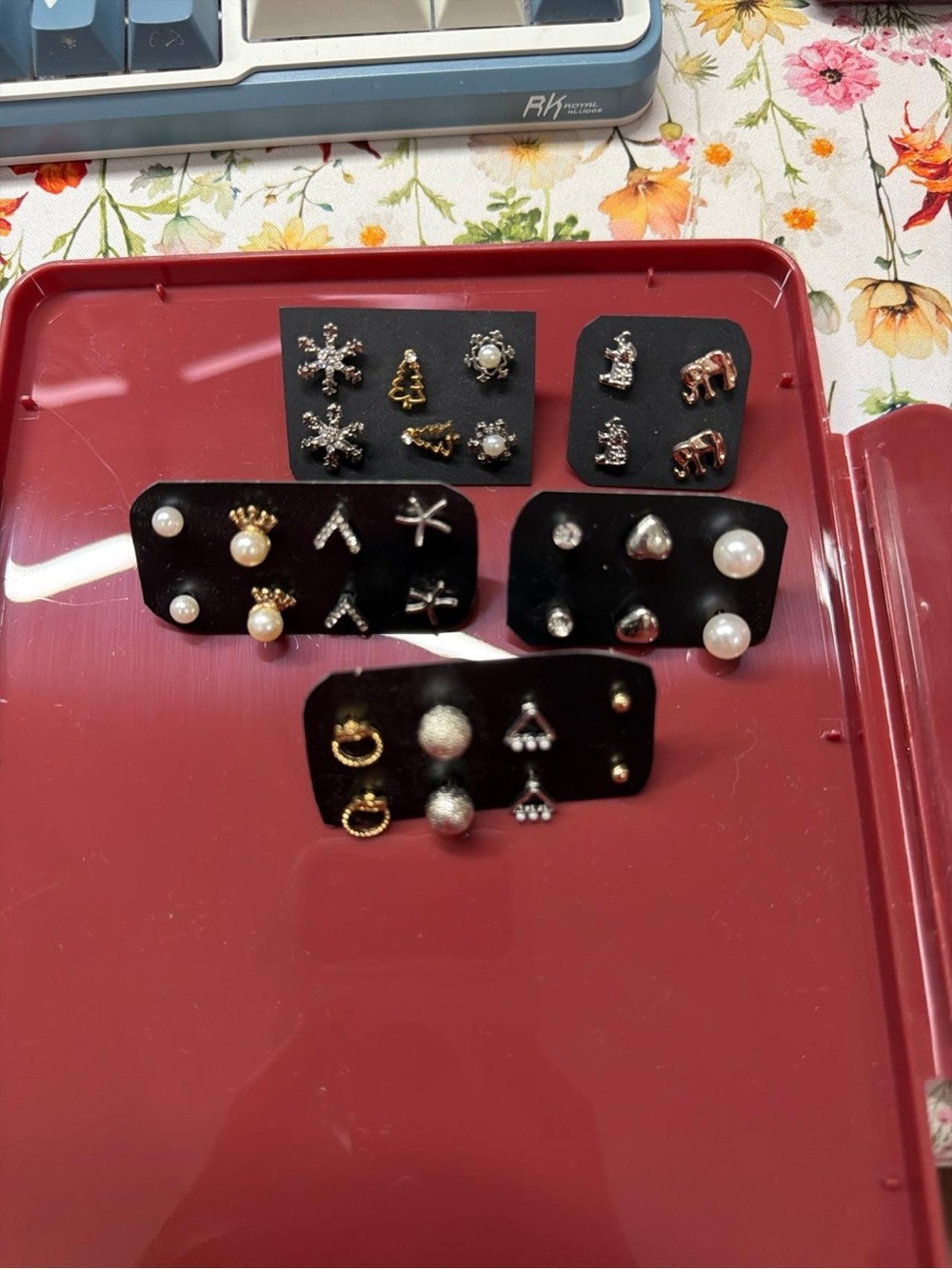 Assorted Pearl and Metal Stud Earring Set - Gold & Silver Tones